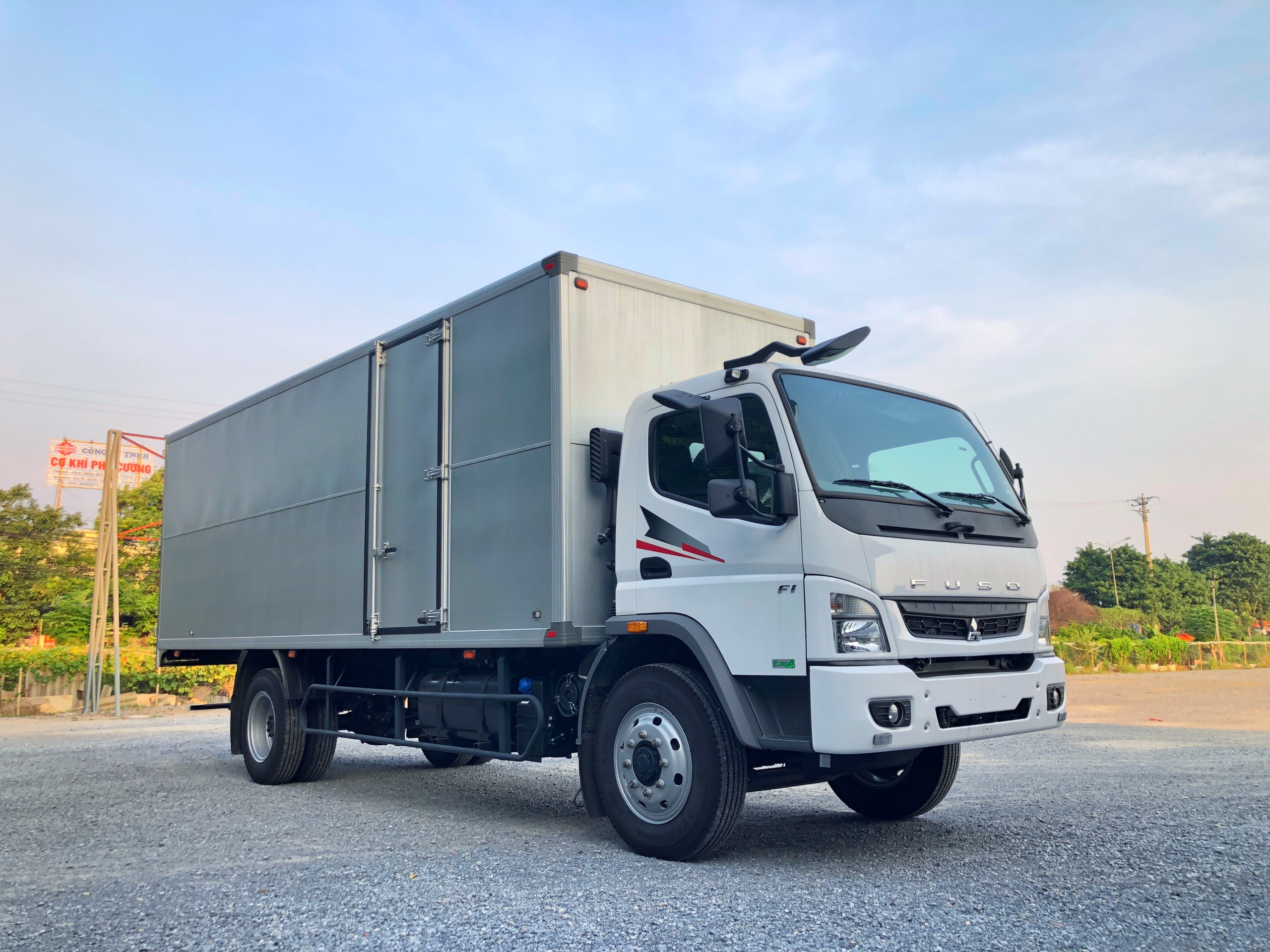 Mitsubishi fuso fu